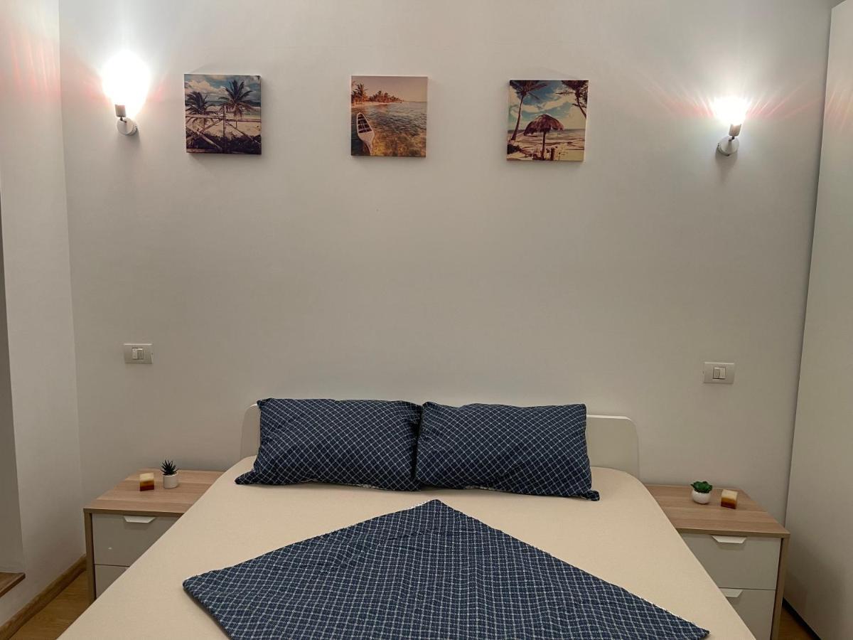 Energy Luxury Apartment Near Presidential Palace Bucarest Esterno foto