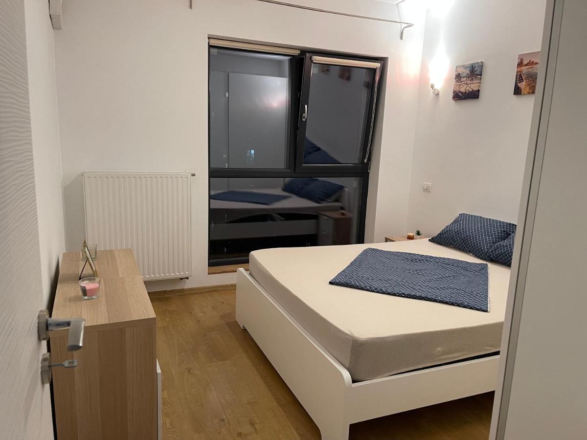 Energy Luxury Apartment Near Presidential Palace Bucarest Esterno foto
